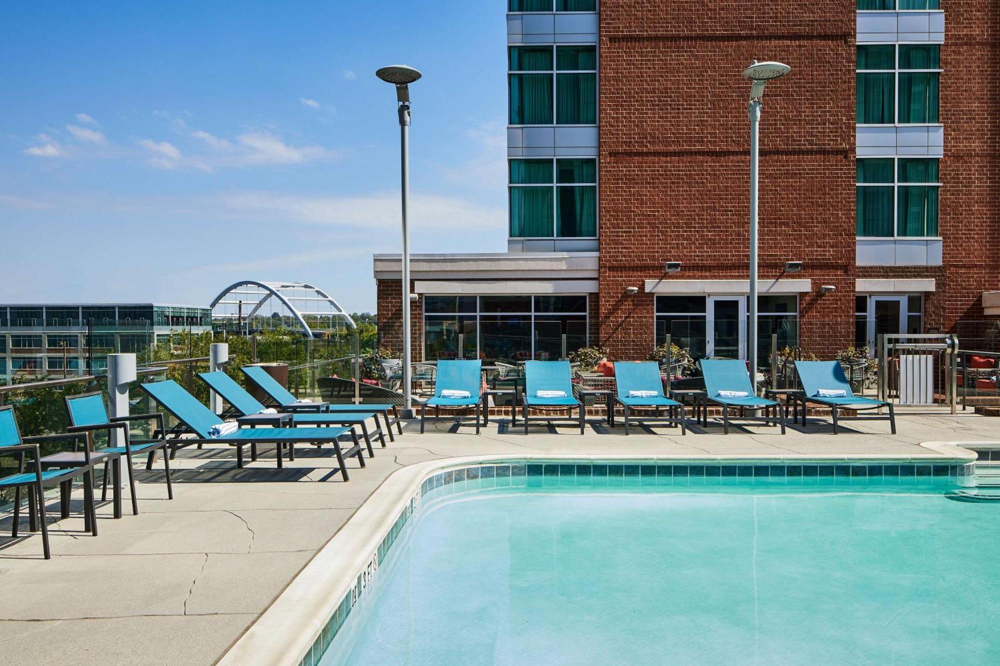 Hilton Garden Inn Nashville Downtown Convention Center Ngoại thất bức ảnh