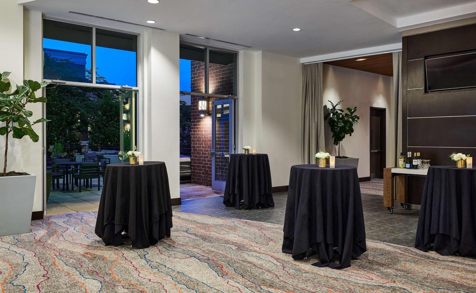 Hilton Garden Inn Nashville Downtown Convention Center Ngoại thất bức ảnh