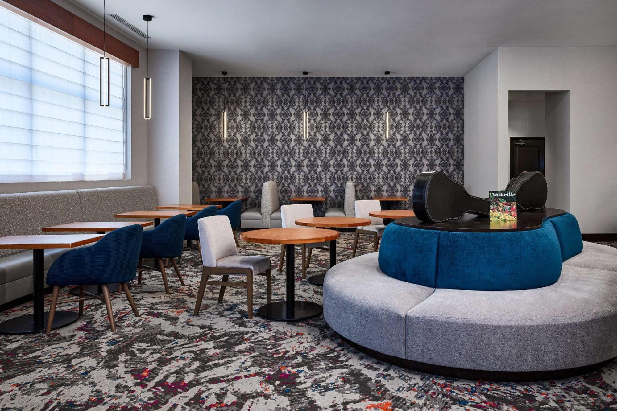 Hilton Garden Inn Nashville Downtown Convention Center Ngoại thất bức ảnh